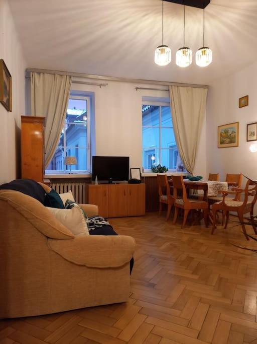 Apartamenty - Mi Stare Miasto وارسو المظهر الخارجي الصورة